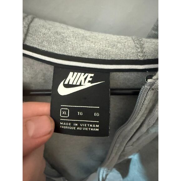 Nike Men’s Full-Zip Gray Hoodie – Size XL - Picture 2 of 4